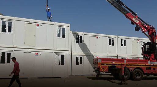 AFAD'dan Hakkari'de deprem hazırlığı; konteyner ve çadır gönderildi