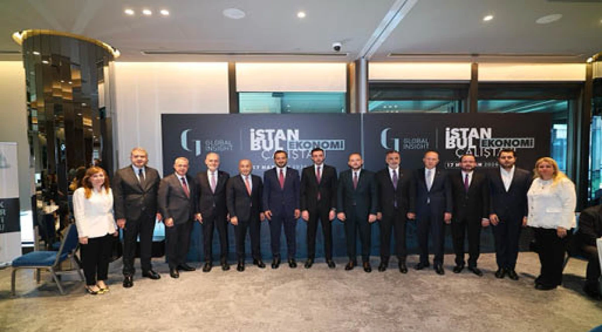 AK Parti İstanbul İl Başkanlığı, 'Ekonomi &Ccedil;alıştayı' d&uuml;zenledi