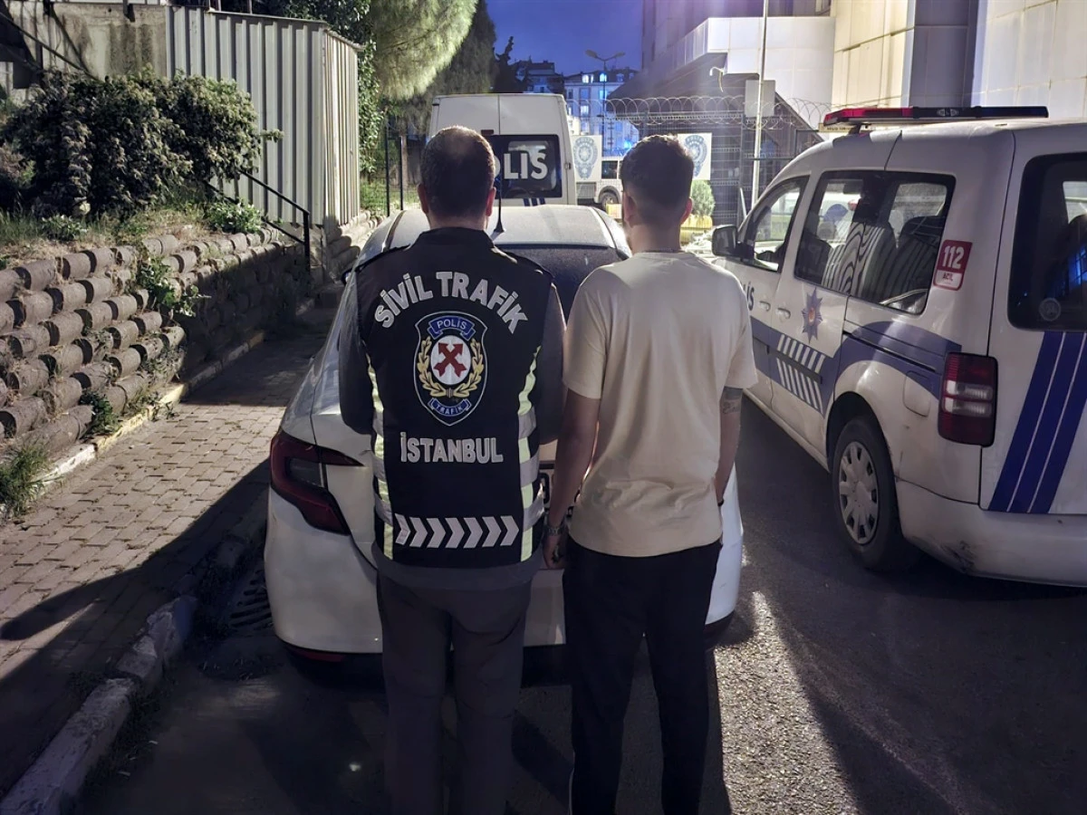 Avcılar'da trafikte makas atan s&uuml;r&uuml;c&uuml;ye 96 bin lira ceza
