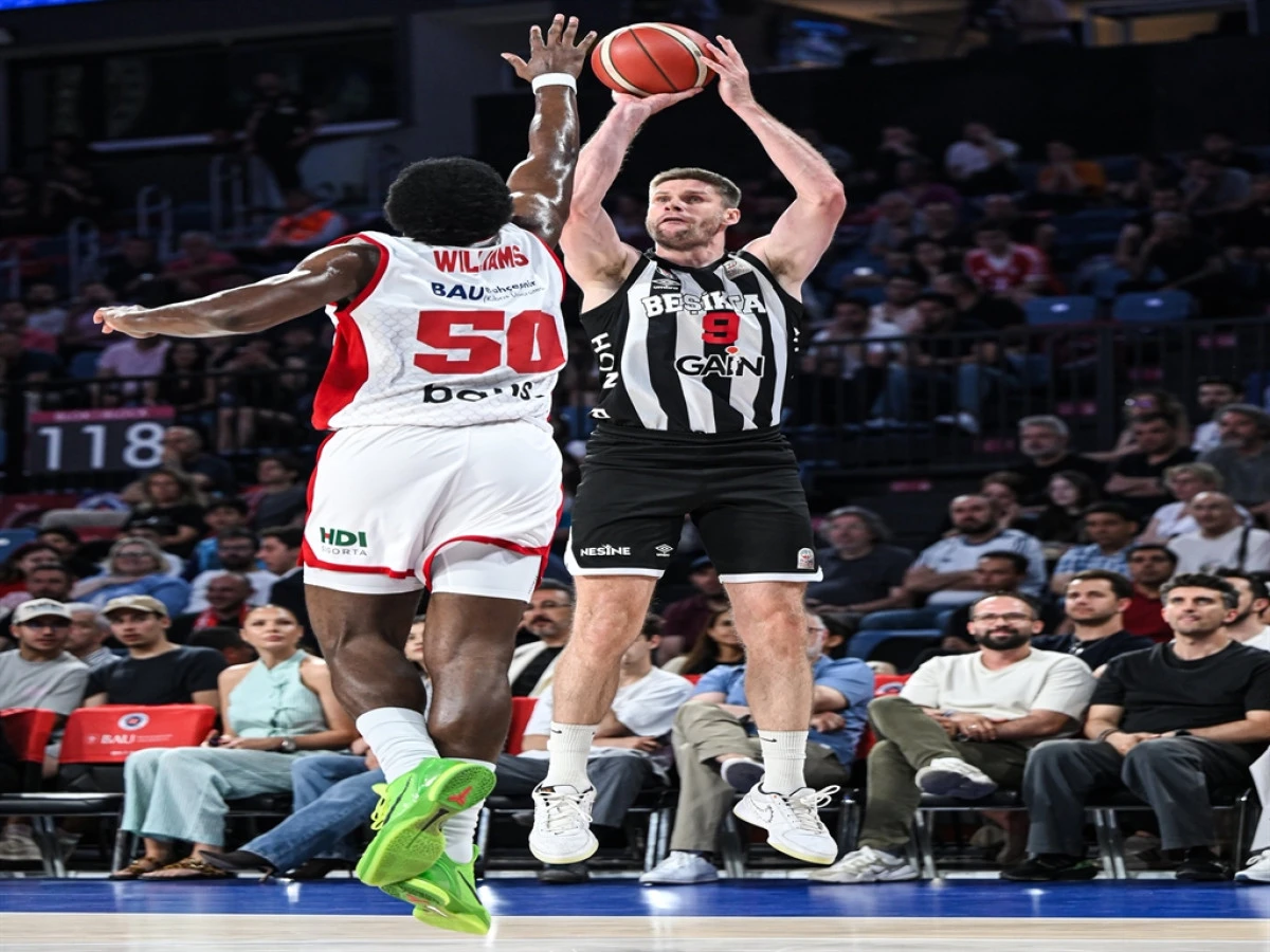 Bah&ccedil;eşehir Koleji - Beşiktaş GAİN: 71-73