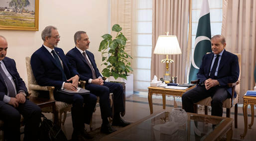 Bakan Fidan, Pakistan Başbakanı Şerif ile görüştü