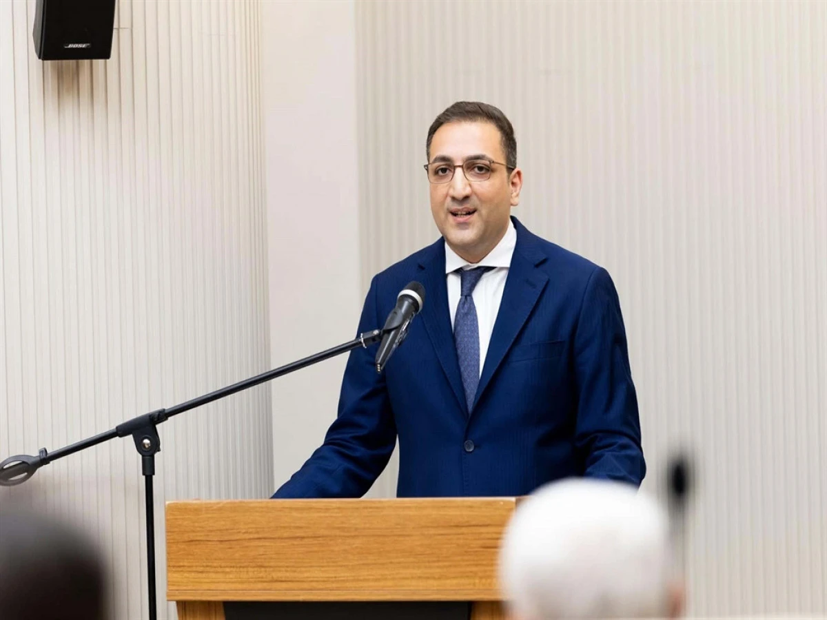 Bal&ccedil;ova Belediye Başkanı Onur Yiğit ve 2 ş&uuml;pheli adliyede