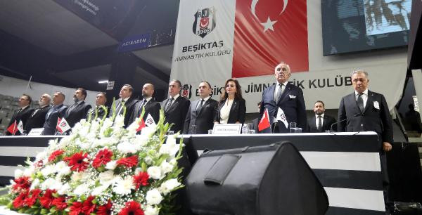 Beşiktaş Kulübü'nün 2023 yılı 2'nci Olağan Divan Kurulu Toplantısı başladı  - Kulübün borcu 6 milyar 696 milyon 974 bin TL