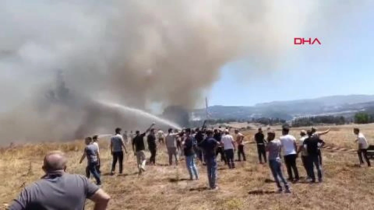 Bursa&rsquo;da, anız yangınında 3 d&ouml;n&uuml;m alan zarar g&ouml;rd&uuml;