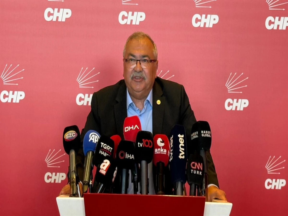 CHP'de YDK Başkanlığı'na Mahir Polat se&ccedil;ildi