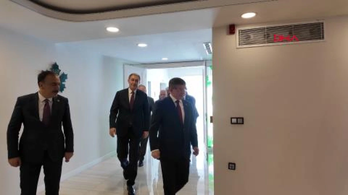 DEM Parti'den, Davutoğlu'na ziyaret