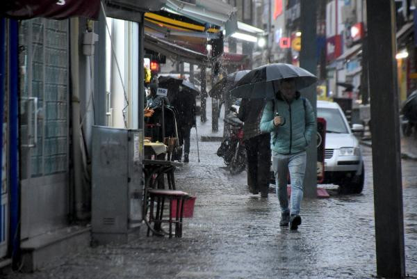 Edirne'de metrekareye 15 kilo yağış düştü