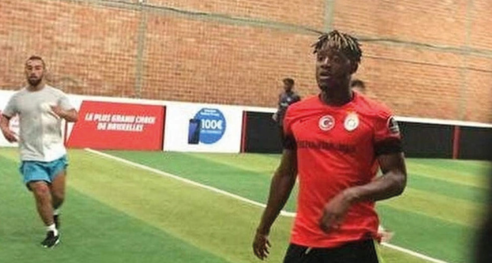 Fenerbahçe'nin golcüsü Batshuayi ezeli rakibe gidiyor