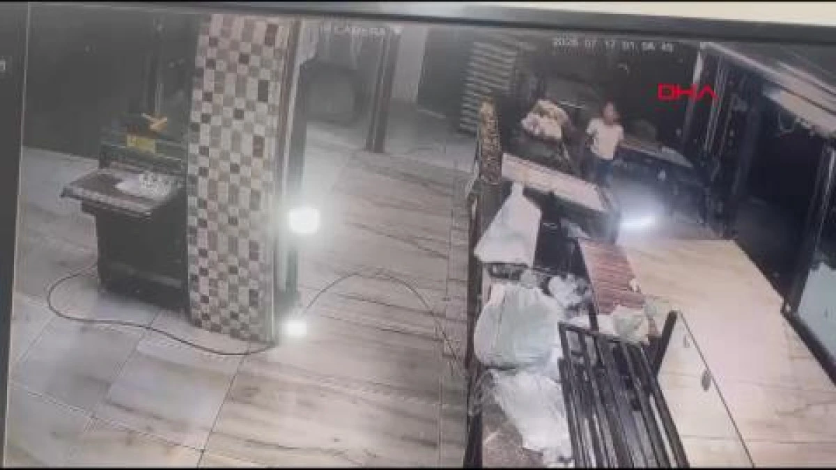 Fırının kasasından 10 bin lira &ccedil;aldılar; o anlar