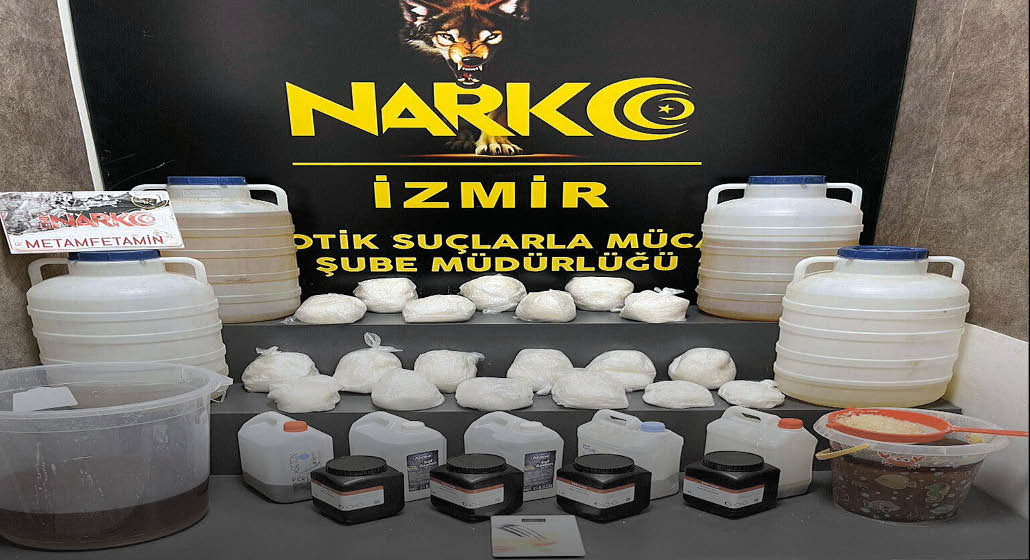 İzmir'de 112 kilo metamfetamin ele geçirildi; 2'si yabancı uyruklu, 5 gözaltı