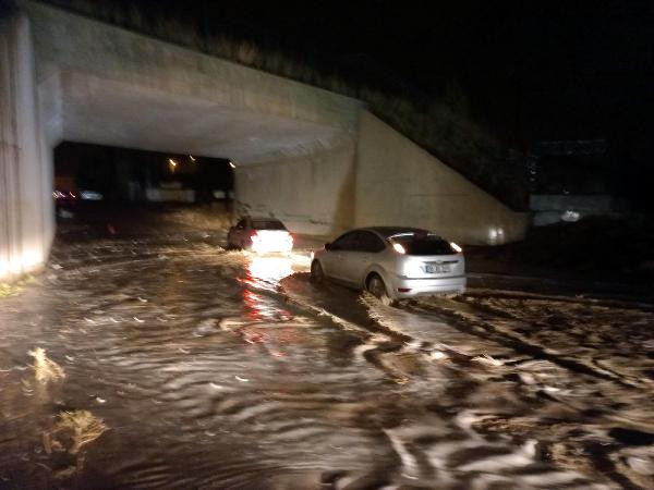 Kayseri'de sağanak yağmur etkili oldu