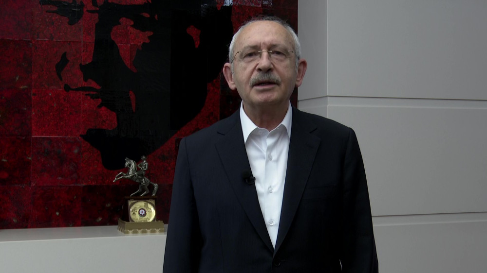 Kılıçdaroğlu, çalışmalarını Meclis'teki makamında yürüttü
