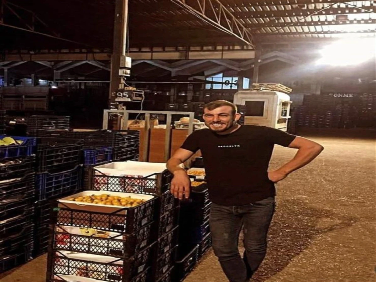Kızının eski sevgilisini &ouml;ld&uuml;ren baba m&uuml;ebbet, kızları 8 yıl 4'er ay hapis cezası aldı