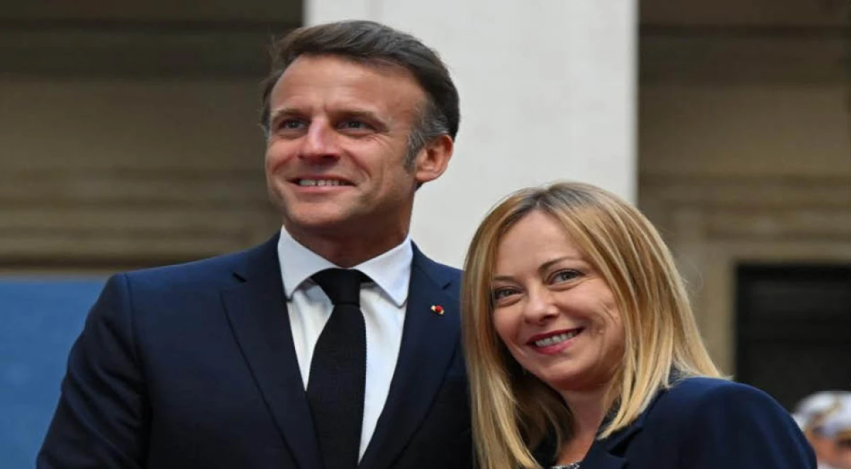 Meloni ve Macron, İtalya'da bir araya geldi