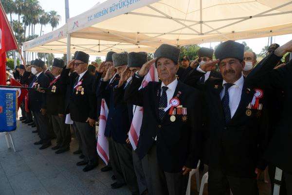 Mersin'de Kıbrıs Barış Harekatı'nın 48'inci yıl d&ouml;n&uuml;m&uuml; kutlandı