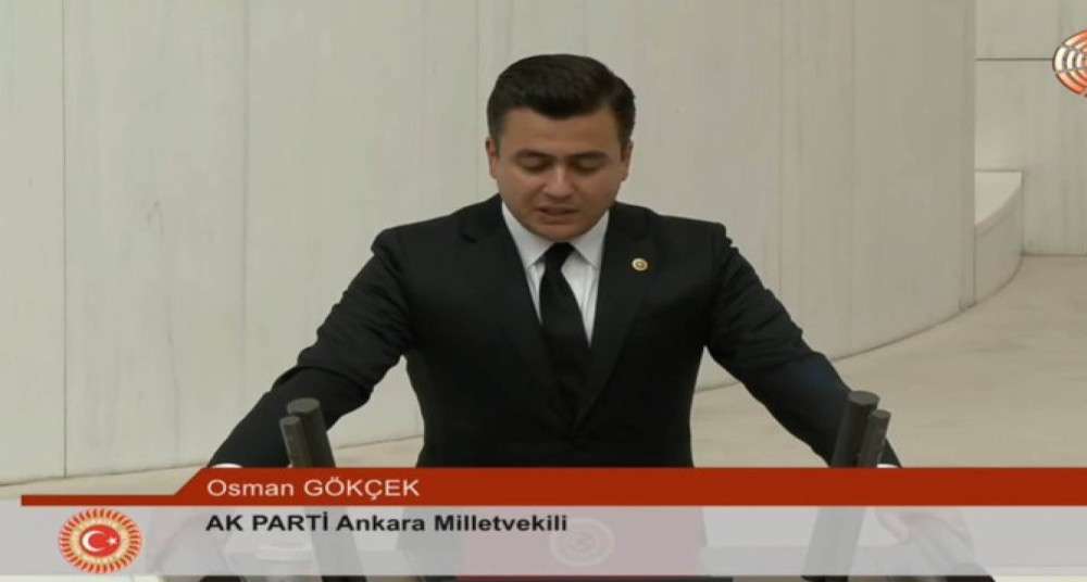 Osman Gökçek milletvekili yeminini 'yanlış' okudu