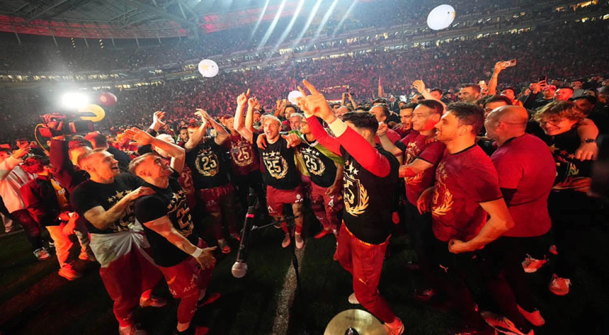 Şampiyon Galatasaray, kupasını pazar günü Yenikapı’da alacak