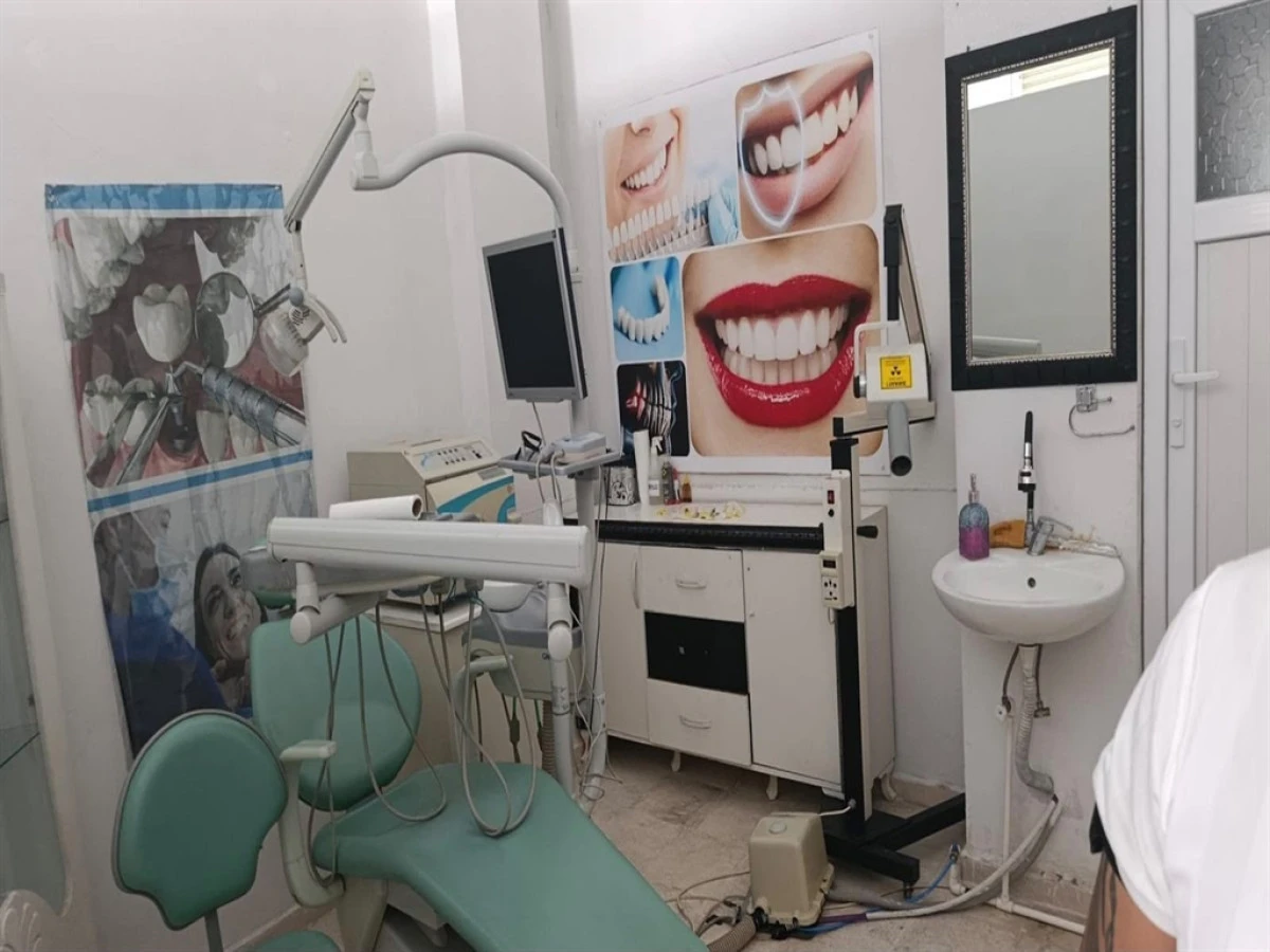 Şanlıurfa'da ruhsatsız 2 diş kliniği m&uuml;h&uuml;rlendi