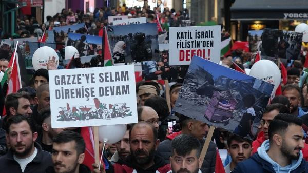 Trabzon'da taraftarlardan Filistin'e destek yürüyüşü 