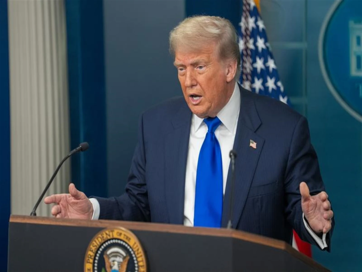 Trump: Suikast olursa İran'ı hi&ccedil; g&ouml;r&uuml;lmemiş seviyede bombalarız