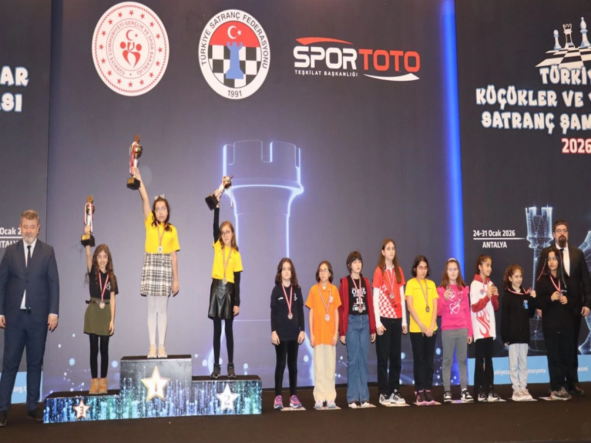 T&uuml;rkiye K&uuml;&ccedil;&uuml;kler ve Yıldızlar Satran&ccedil; Şampiyonası sona erdi