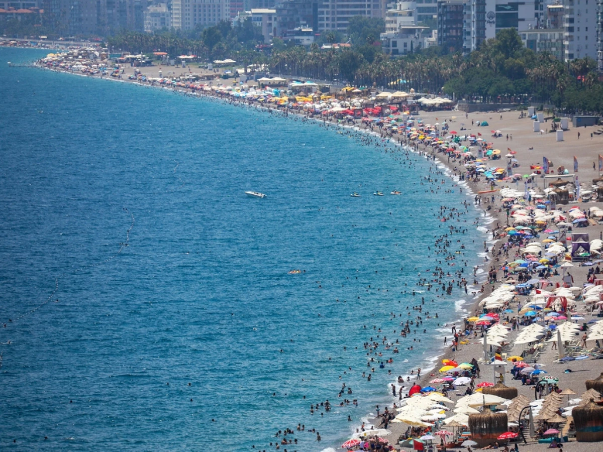 'T&uuml;rkiyesiz bir turizm sezonu, Akdeniz'de m&uuml;mk&uuml;n değil'
