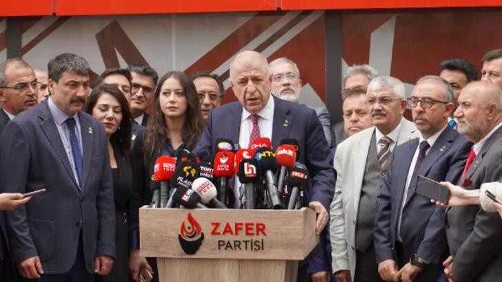 Ümit Özdağ'dan 'Kılıçdaroğlu'na oy verin' açıklaması: 'Son 2 ayda 200 bin Suriyeliye vatandaşlık verildi'