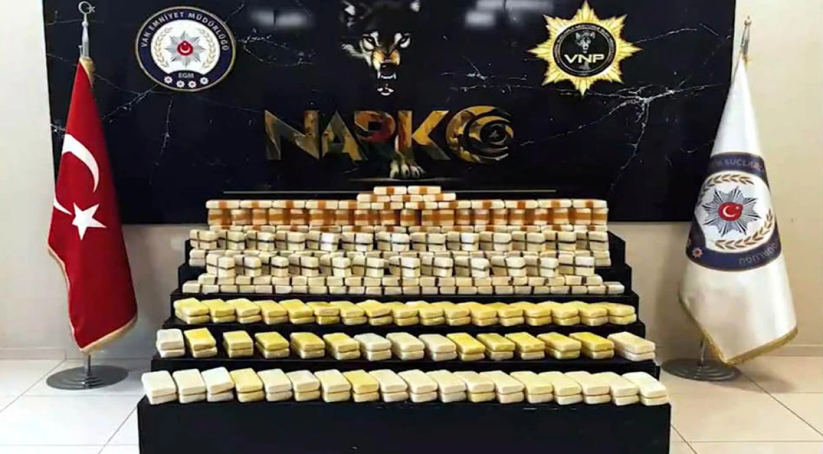 Van ve Şanlıurfa'da narkotik operasyonlarında 4 gözaltı