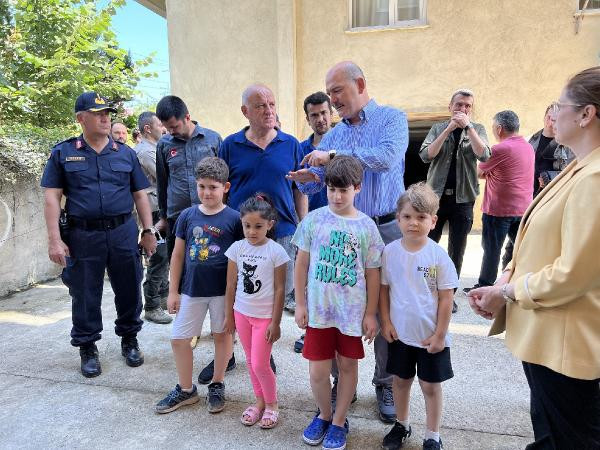 Bakan Soylu selin vurduğu Bartın'a ziyarette bulundu